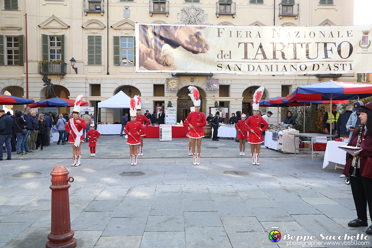 VBS_4181 - Fiera Nazionale del Tartufo Bianco 2024.jpg